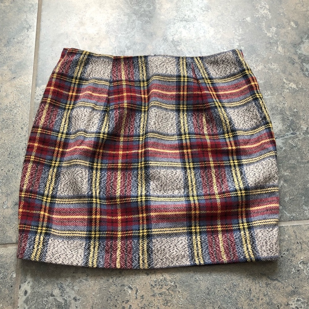 plaid mini skirt - Picture 2 of 4
